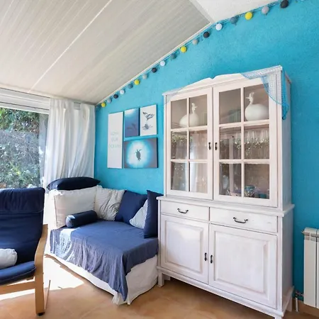 Bonita Con Jardin Privado Y Piscina Comunitaria Holiday home *